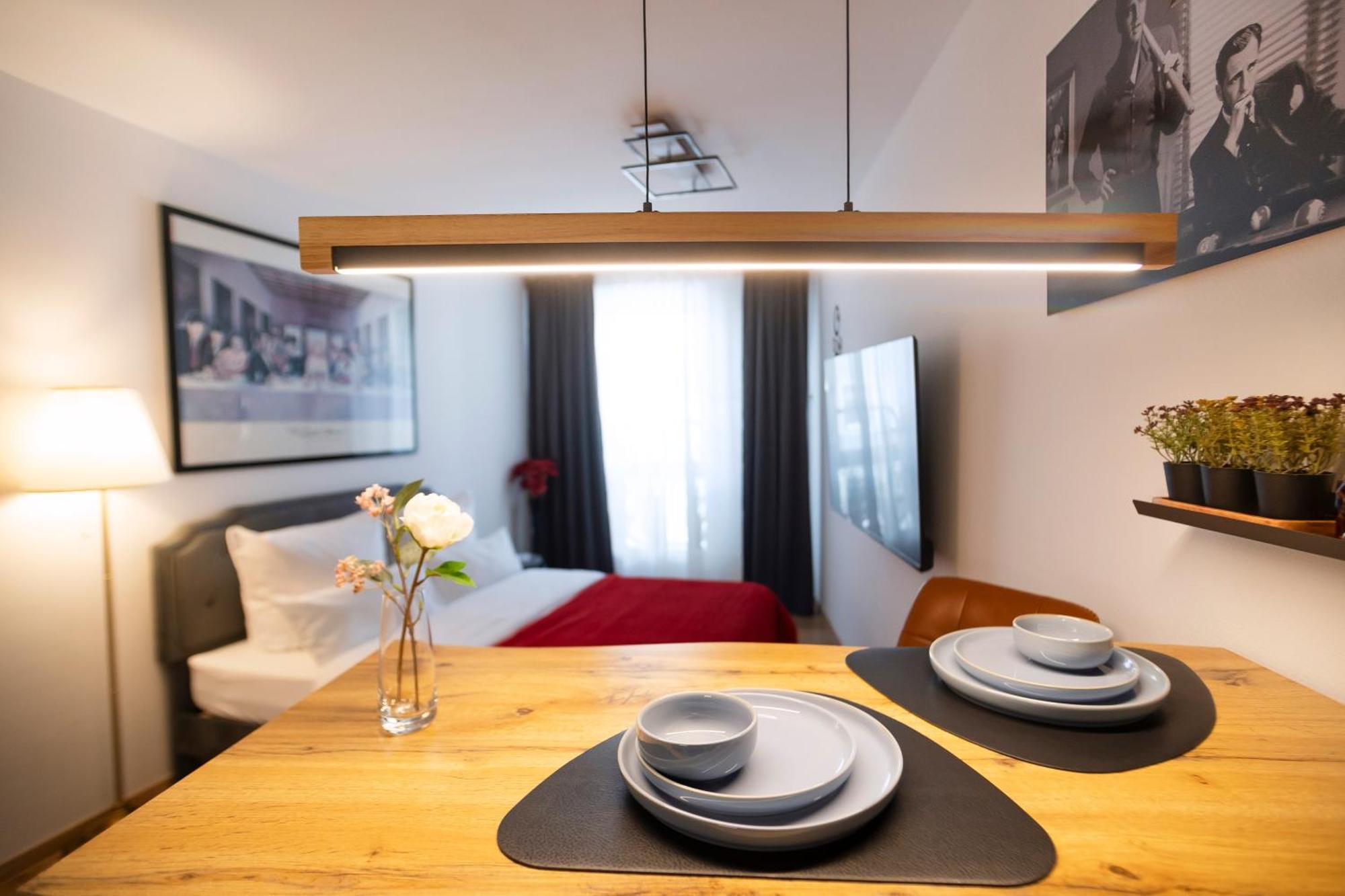 Premium Apartment Inspiriert Von Marilyn Monroe-Bremen City Center Exterior photo